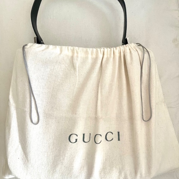 Gucci Authentic Monogram Drawstring Shoulder Bag - Picture 4 of 12
